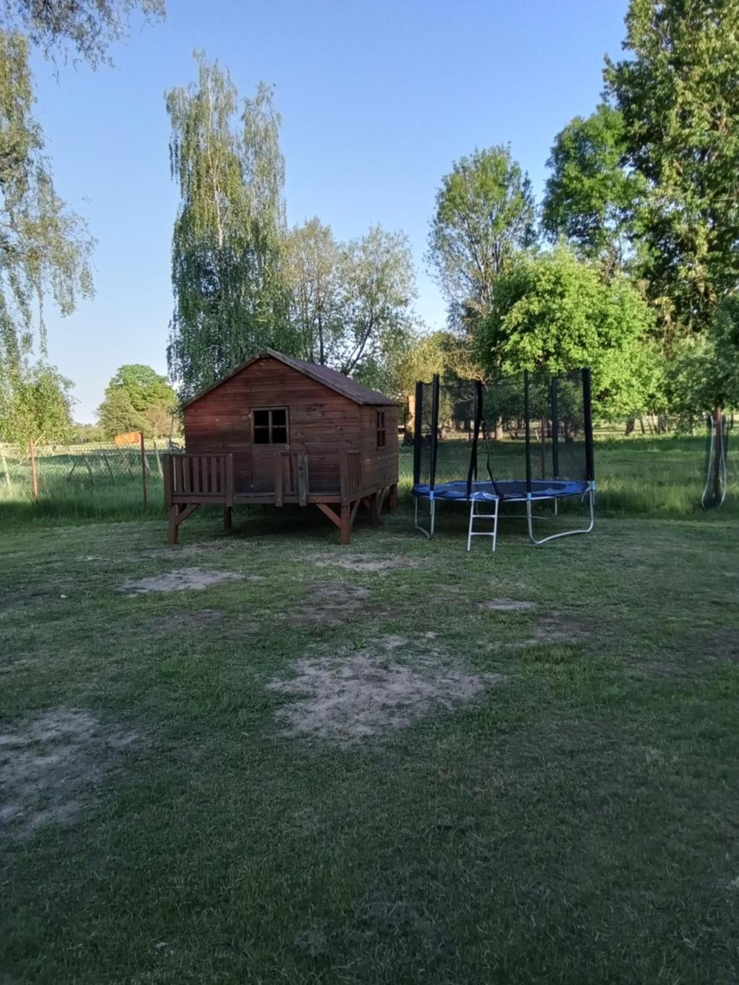 Domek U Kazi Sadowne Exterior foto
